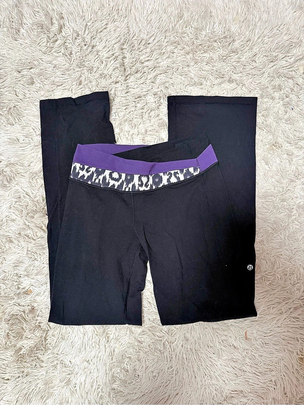 lululemon Black Purple Athletic Leggings
